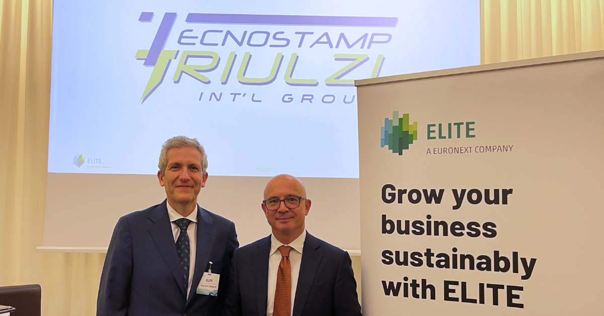 Dr. Alessandro Triulzi receiving ELITE sustainability certificate